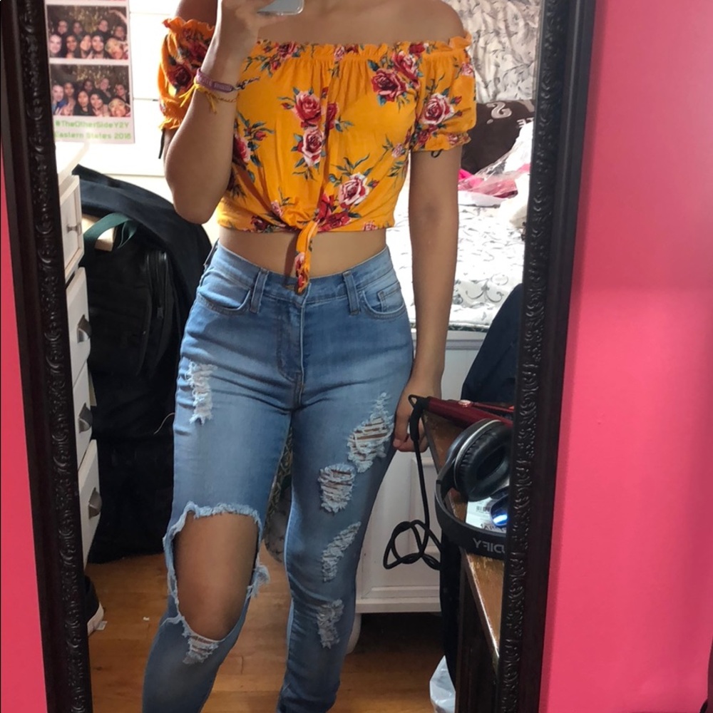 Fashion nova Ripped jeans
